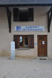 Cabinet vétérinaire de la Dresse Gabrielle JACQUET à La Chapelle-de-la-Tour