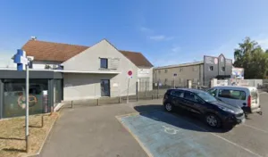 Docteurs HOUSSIN, CIRIER, FIORENTINO, CRESSIN, PERRET, BOISSON, MANCIAUX et CAMUS à Milly-la-Forêt